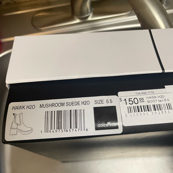 Dolce Vita Suede Boot (Style: Hawk H20) Worn once basically brand new, Size 6.5 - Picture 6 of 6